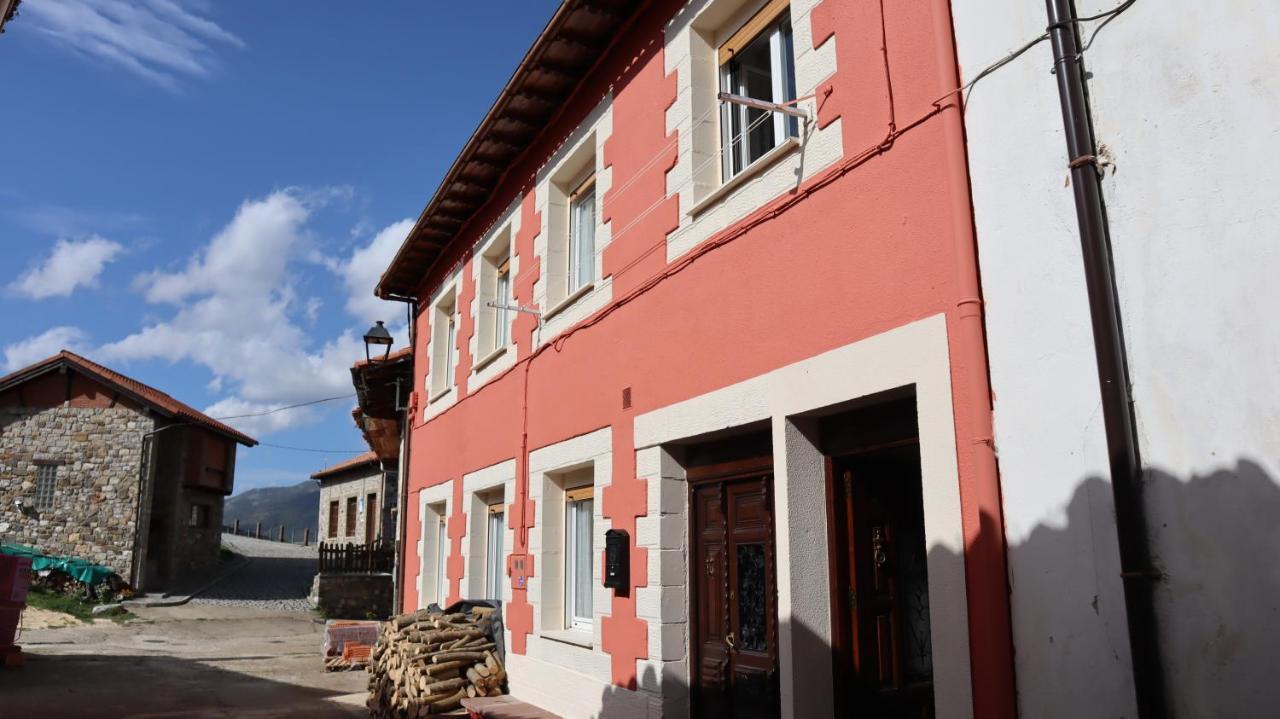 Casa Rural Cares Santa Maria de Valdeon Exterior photo